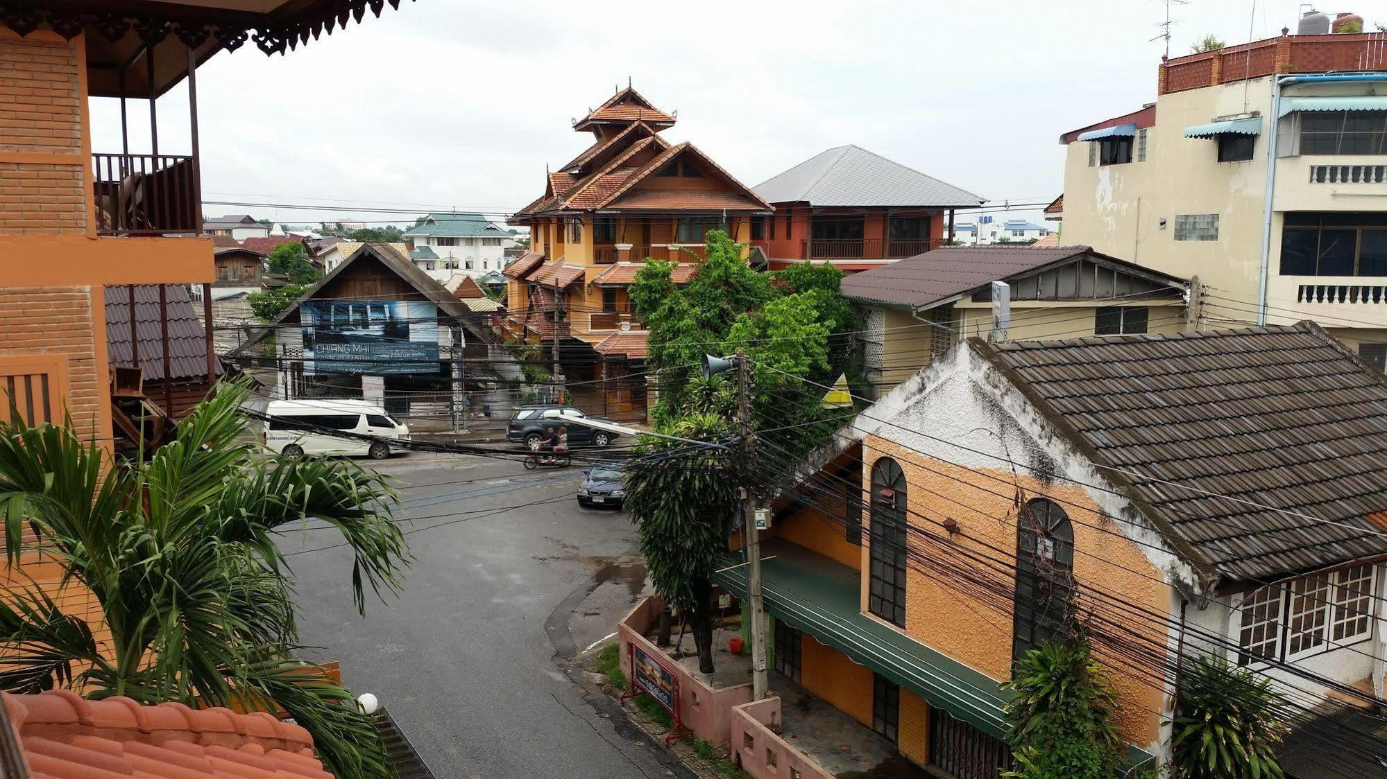Villa Oranje Chiang Mai Eksteriør bilde
