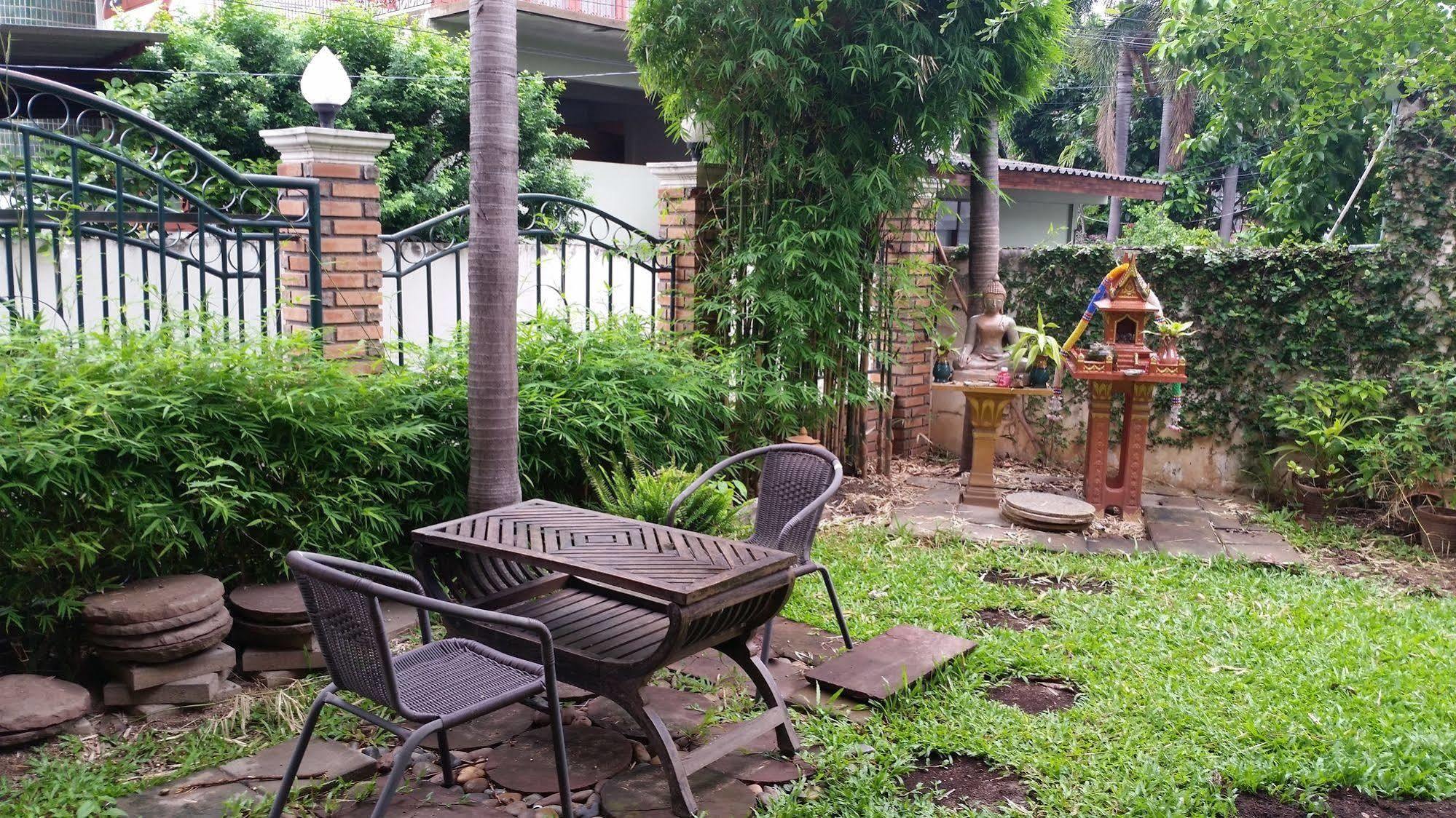 Villa Oranje Chiang Mai Eksteriør bilde